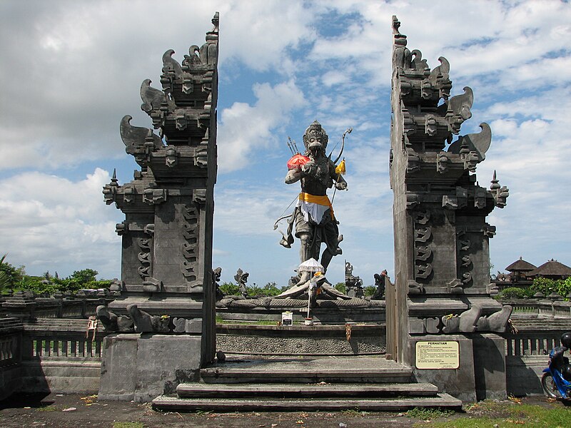 Patung Hanoman di Bali, Indonesia. (Kredit: Wikimedia.org/CC0)